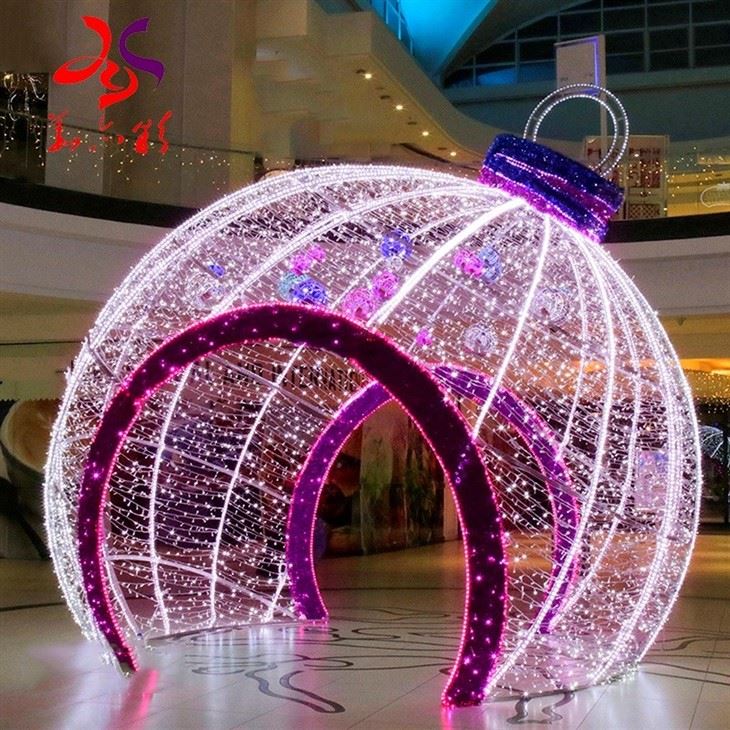 Illuminate Your Garden With Motif Light Large LED Ball Lights - Perfect Outdoor Christmas Decoration!